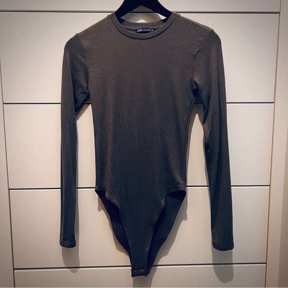Modal fitted bodysuit Zara EUC - Picture 5 of 6